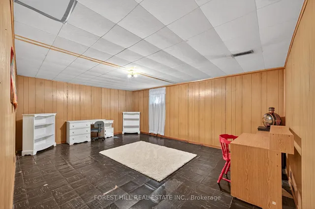 Additional image 29 of 35 Regatta Cres