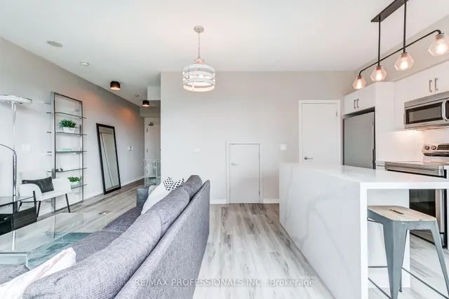 Additional image 27 of 55 East Liberty St Unit 1210