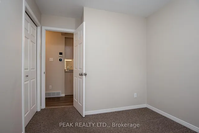 Additional image 20 of 9 Macville Ave