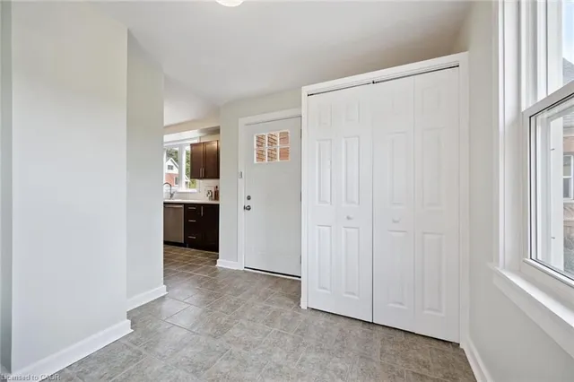 Additional image 16 of 123 Strange St