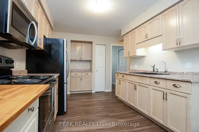 Additional image 13 of 9 Macville Ave