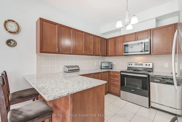 Additional image 18 of 3865 Lake Shore Blvd Unit 320