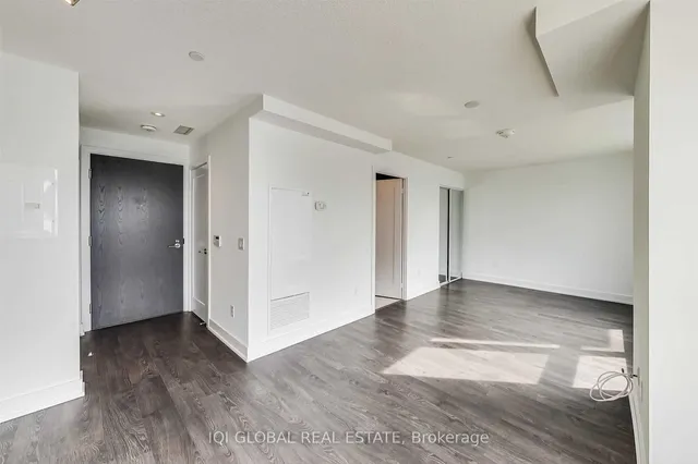 Additional image 13 of 7 Mabelle Ave Unit 1008A