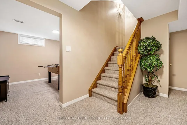 Additional image 31 of 228 Michener Cres