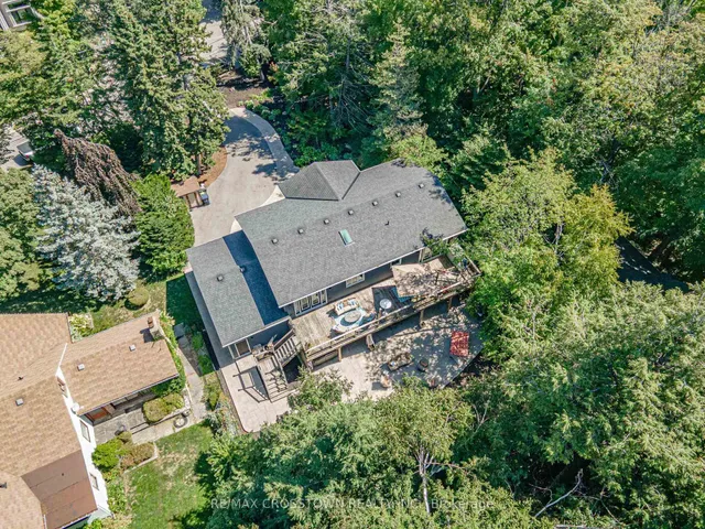 Additional image 35 of 50 Chine Dr