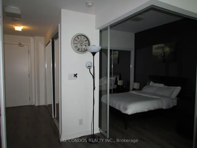 Additional image 14 of 12 York St Unit 1901