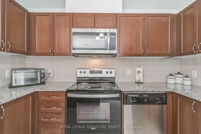 Additional image 19 of 3865 Lake Shore Blvd Unit 320