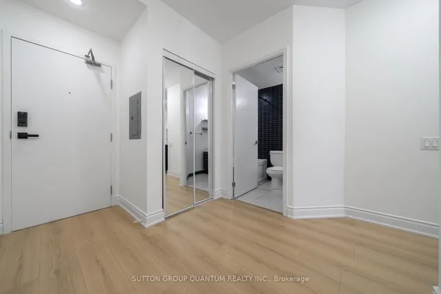 Additional image 4 of 21 Carlton St Unit 1902
