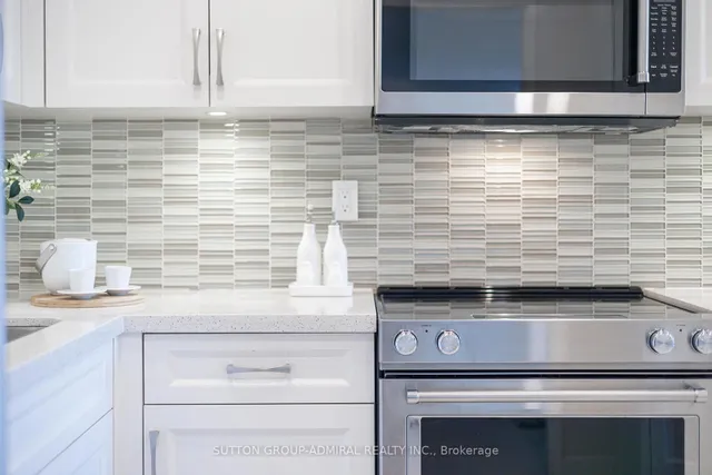 Additional image 42 of 10 Prue Ave Unit 202