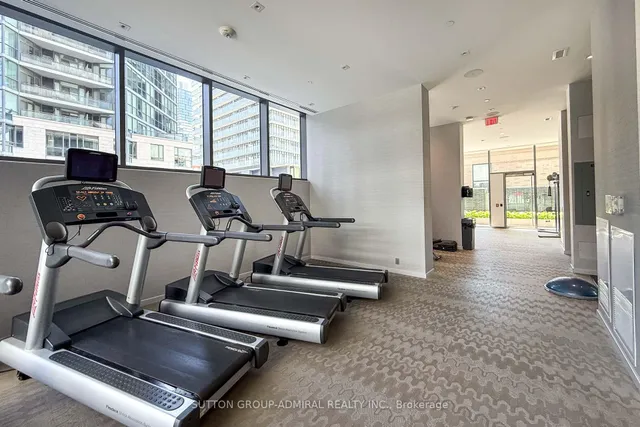 Additional image 33 of 42 Charles St Unit 4403