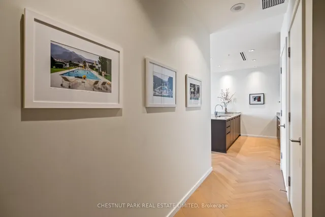 Additional image 7 of 180 University Ave Unit 5707