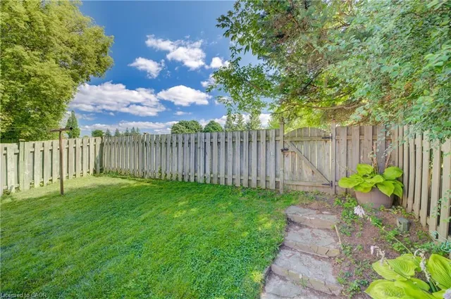 Additional image 37 of 73 Overlea Dr