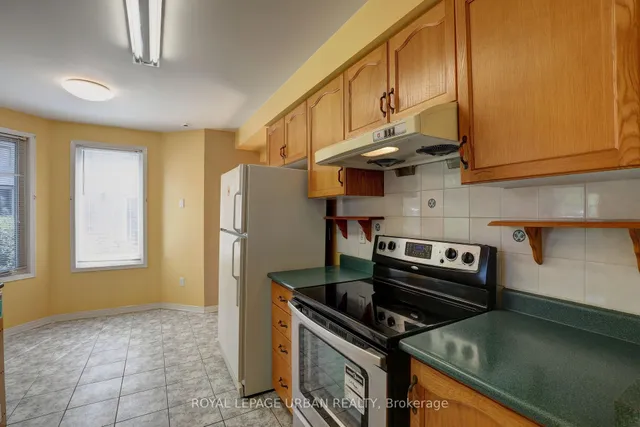 Additional image 9 of 28 Rosebank Dr Unit 1015