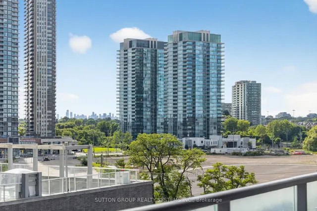 Additional image 40 of 60 Annie Craig Dr Unit 815