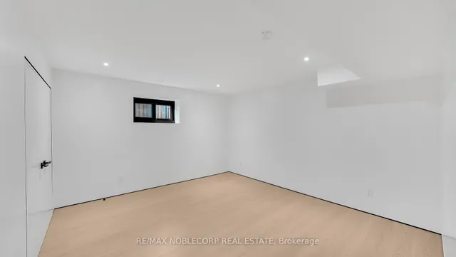 Additional image 47 of 16 Deevale Rd