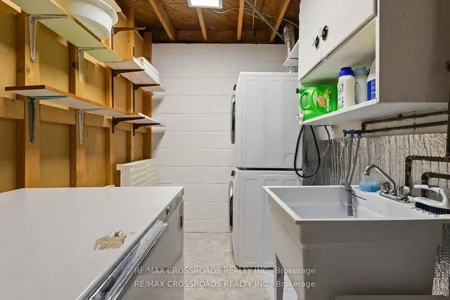 Additional image 43 of 3 Bowater Dr