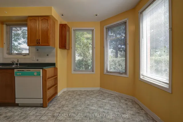 Additional image 10 of 28 Rosebank Dr Unit 1015