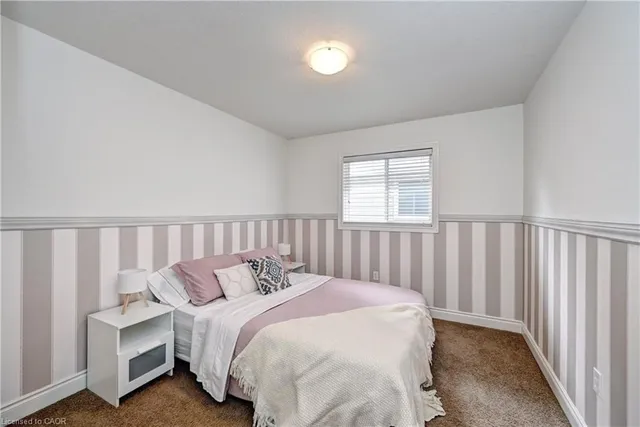 Additional image 39 of 72 Helena Feasby St