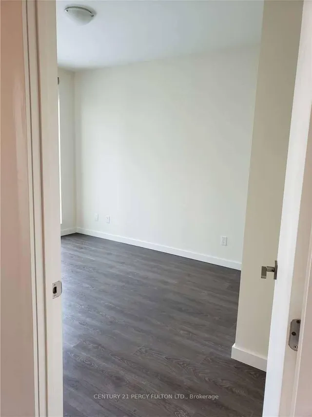 Additional image 4 of 690 King St Unit 617