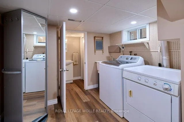 Additional image 21 of 120 Wood St