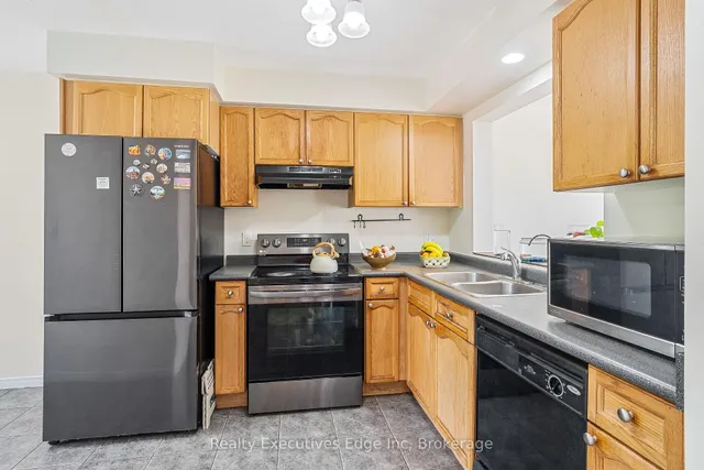 Additional image 8 of 74 Joshua St