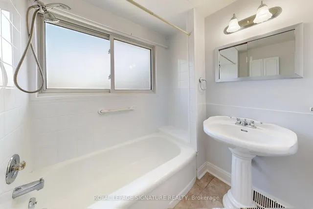 Additional image 25 of 18 Stamford Sq