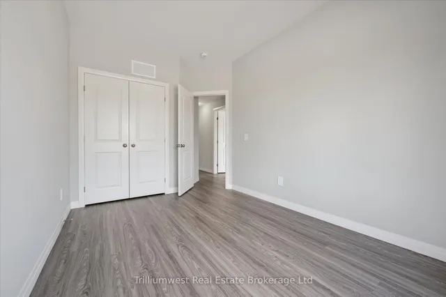 Additional image 14 of 10 South Creek Dr Unit 34