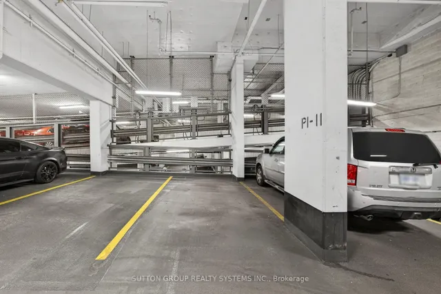 Additional image 47 of 60 Annie Craig Dr Unit 815