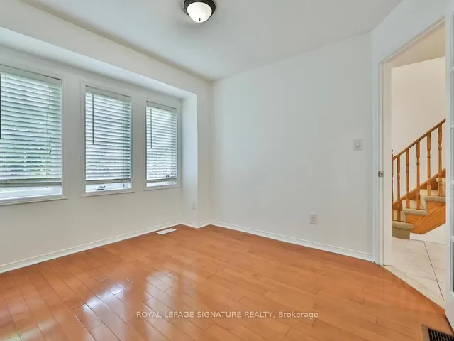 Additional image 7 of 41 Stagecoach Circ