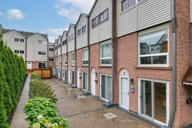 Additional image 32 of 1666 Queen St Unit 7