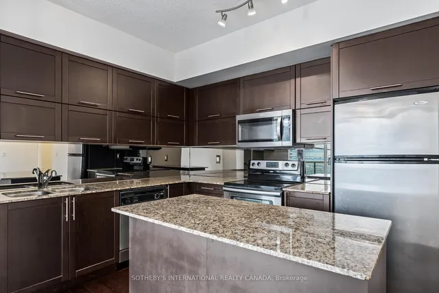 Additional image 10 of 55 Bremner Blvd Unit 2701