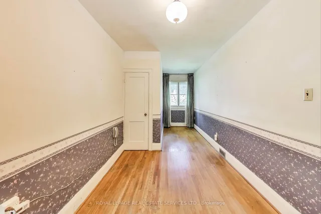 Additional image 13 of 418 Willard Ave