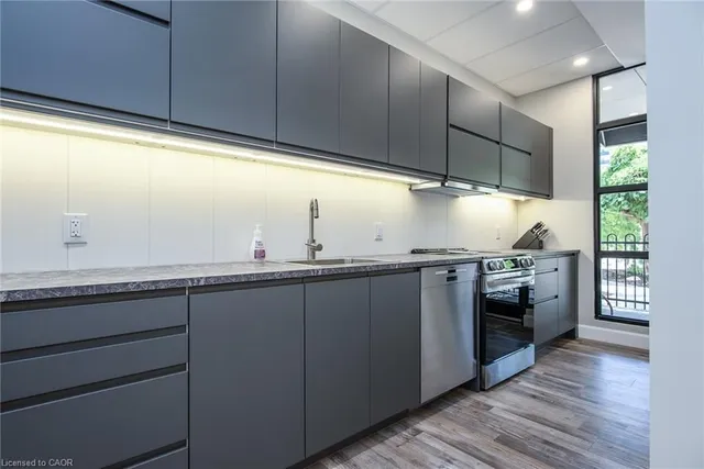 Additional image 36 of 150 Queen St Unit 1005