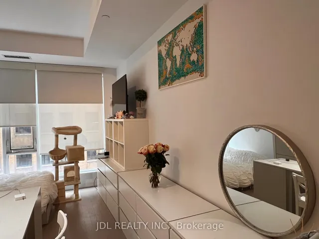 Additional image 2 of 101 Peter St Unit 509