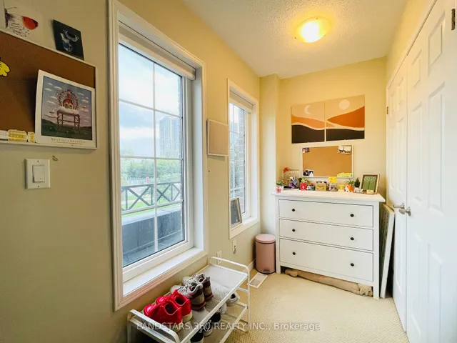 Additional image 8 of 109 The Queensway Unit #108