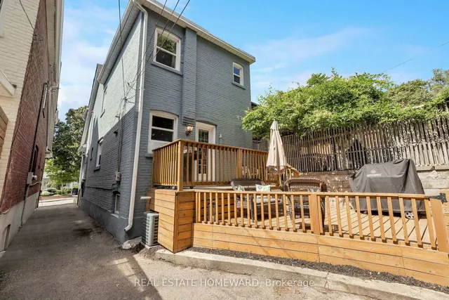 Additional image 31 of 27 Normandy Blvd