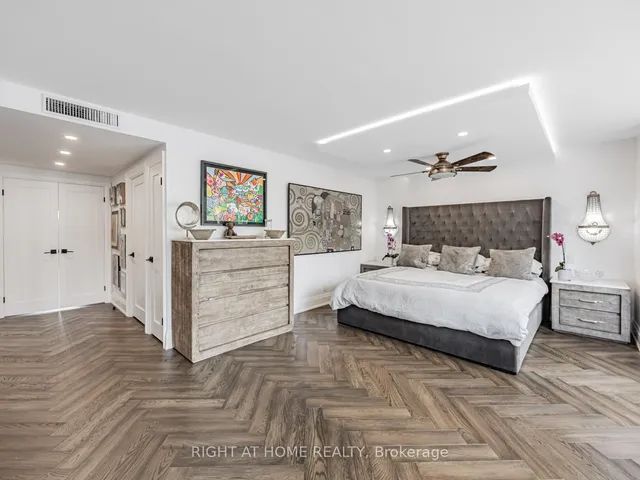 Additional image 20 of 1166 Bay St Unit 401