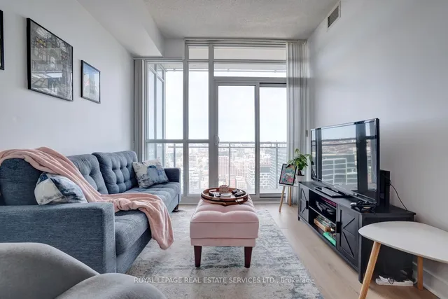 Additional image 12 of 15 Iceboat Terr Unit 3515