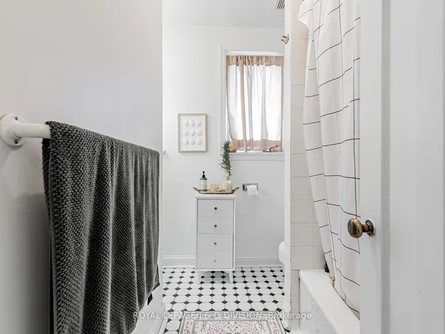 Additional image 17 of 311 Keewatin Ave