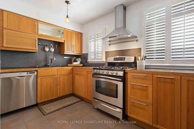 Additional image 10 of 83 Harewood Ave