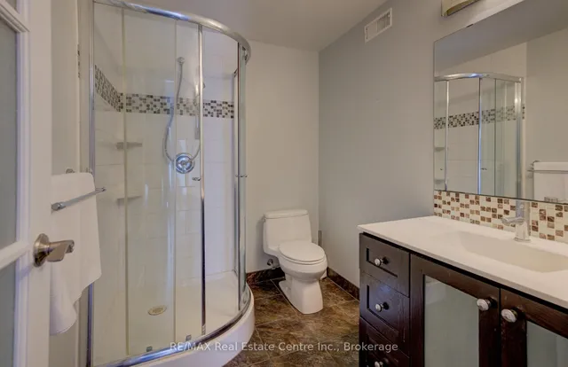 Additional image 23 of 120 Rennie Dr