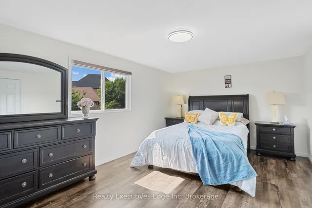 Additional image 21 of 74 Joshua St