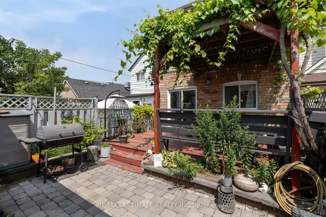 Additional image 44 of 23 Seneca Ave