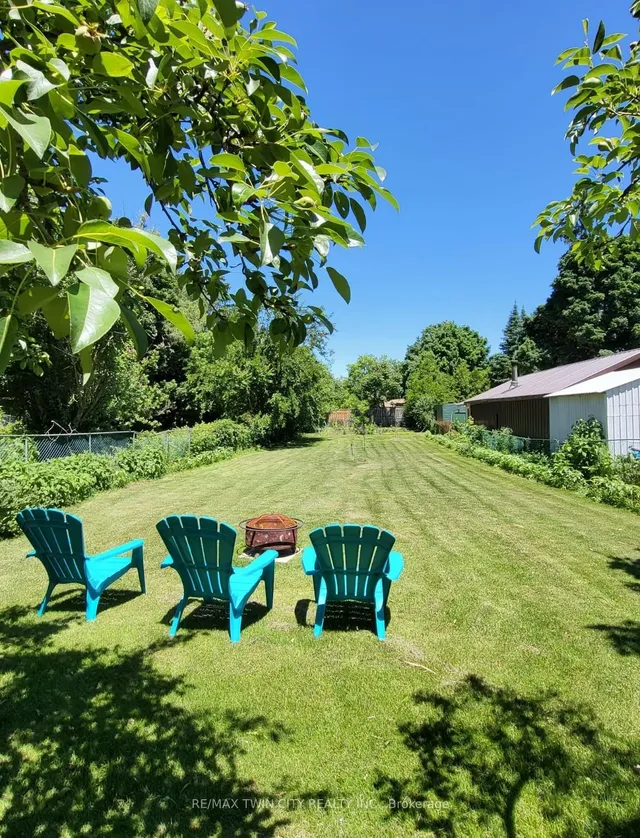 Additional image 38 of 604 Guelph St