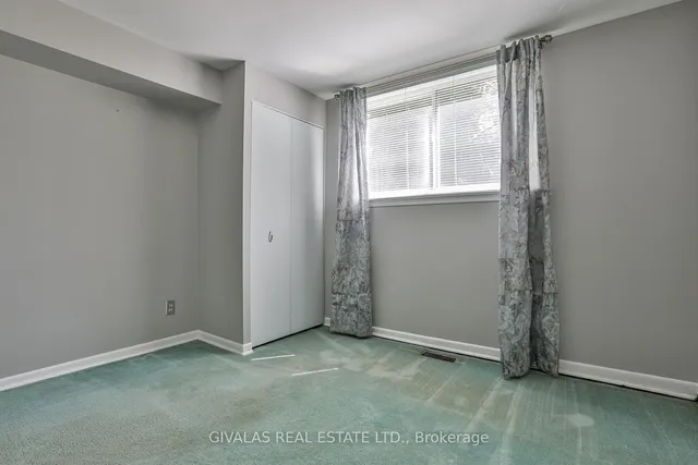 Additional image 29 of 63 Alpaca Dr