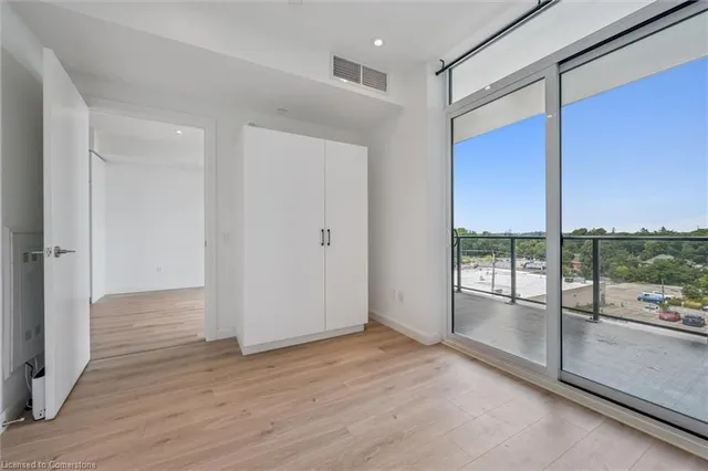 Additional image 30 of 741 King St Unit 501