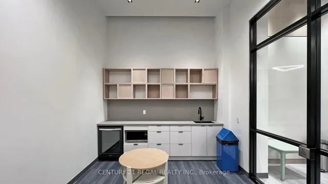 Additional image 32 of 50 George Butchart Dr Unit 314