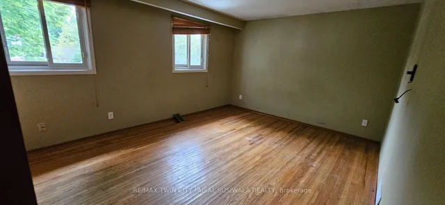 Additional image 8 of 143 Brookside Cres