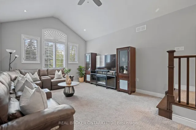 Additional image 21 of 70 Pioneer Tower Rd