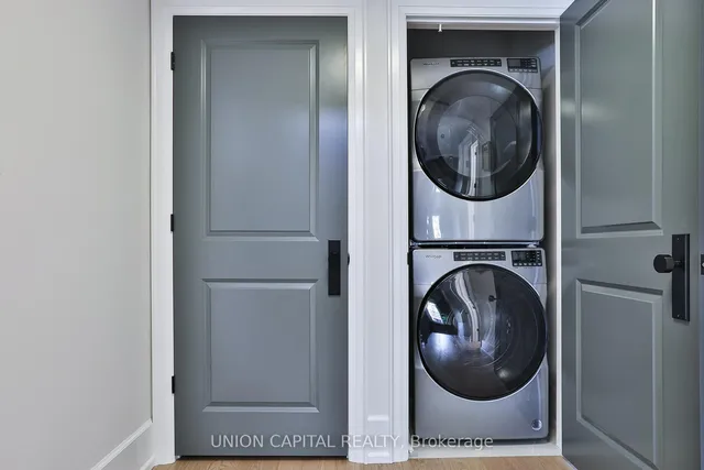 Additional image 37 of 16 Lytton Blvd